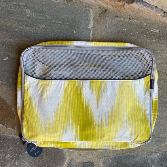 Globite’s 4 Piece Set of Packing Cubes - Picture 4 of 7